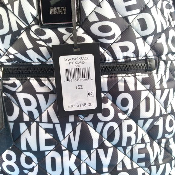 NWT DKNY Womens LYLA Quilted Black White Softshell Zip BACKPACK Adjustable Gift